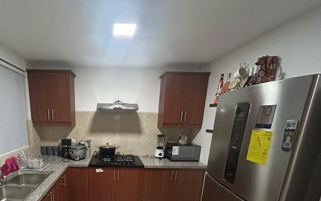 Cuencana House Vila