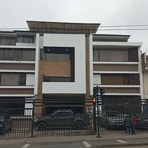  Pensión Familiar